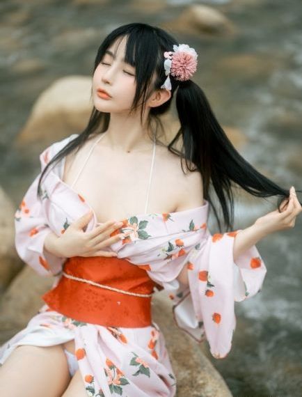 欧美头像女粉嫩_BD在线观看电视